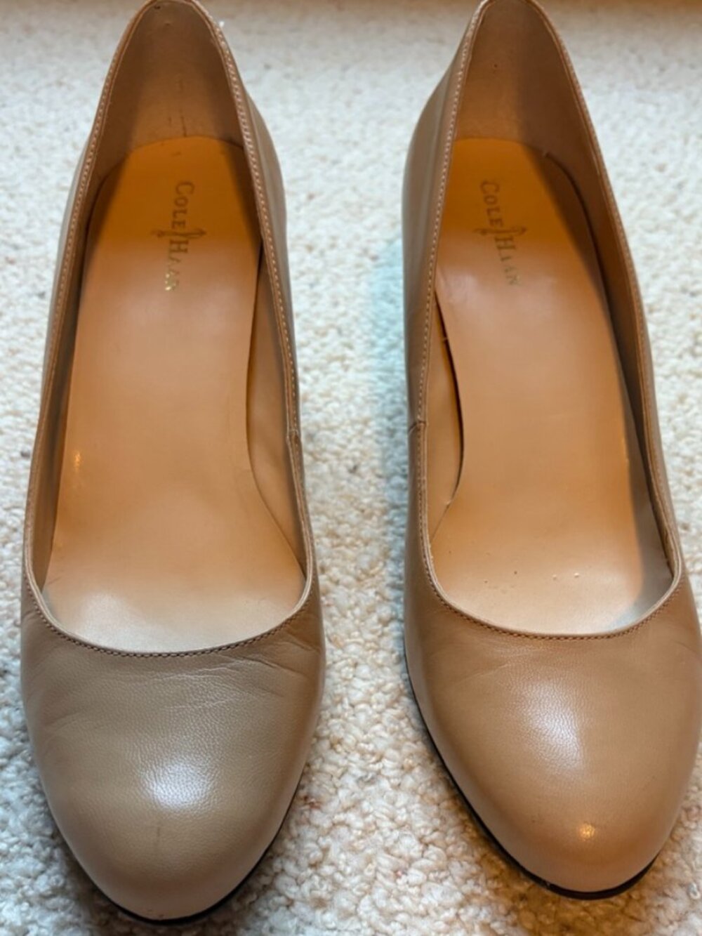 Cole Haan Nude Pumps size 8